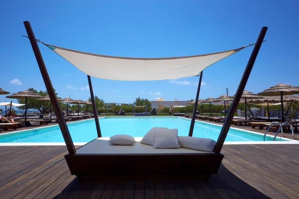 Black Rose Beach Suites Перисса Экстерьер фото